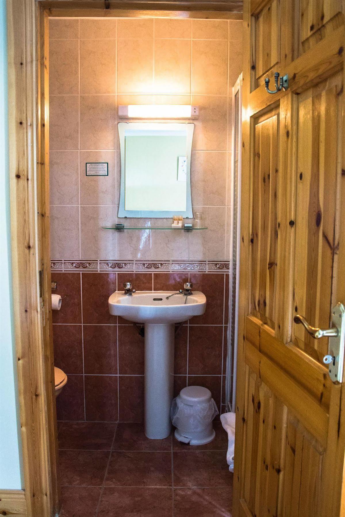 Algret House B&B Cill Airne Exteriör bild