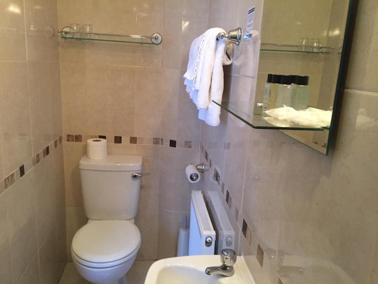 Algret House B&B Cill Airne Exteriör bild